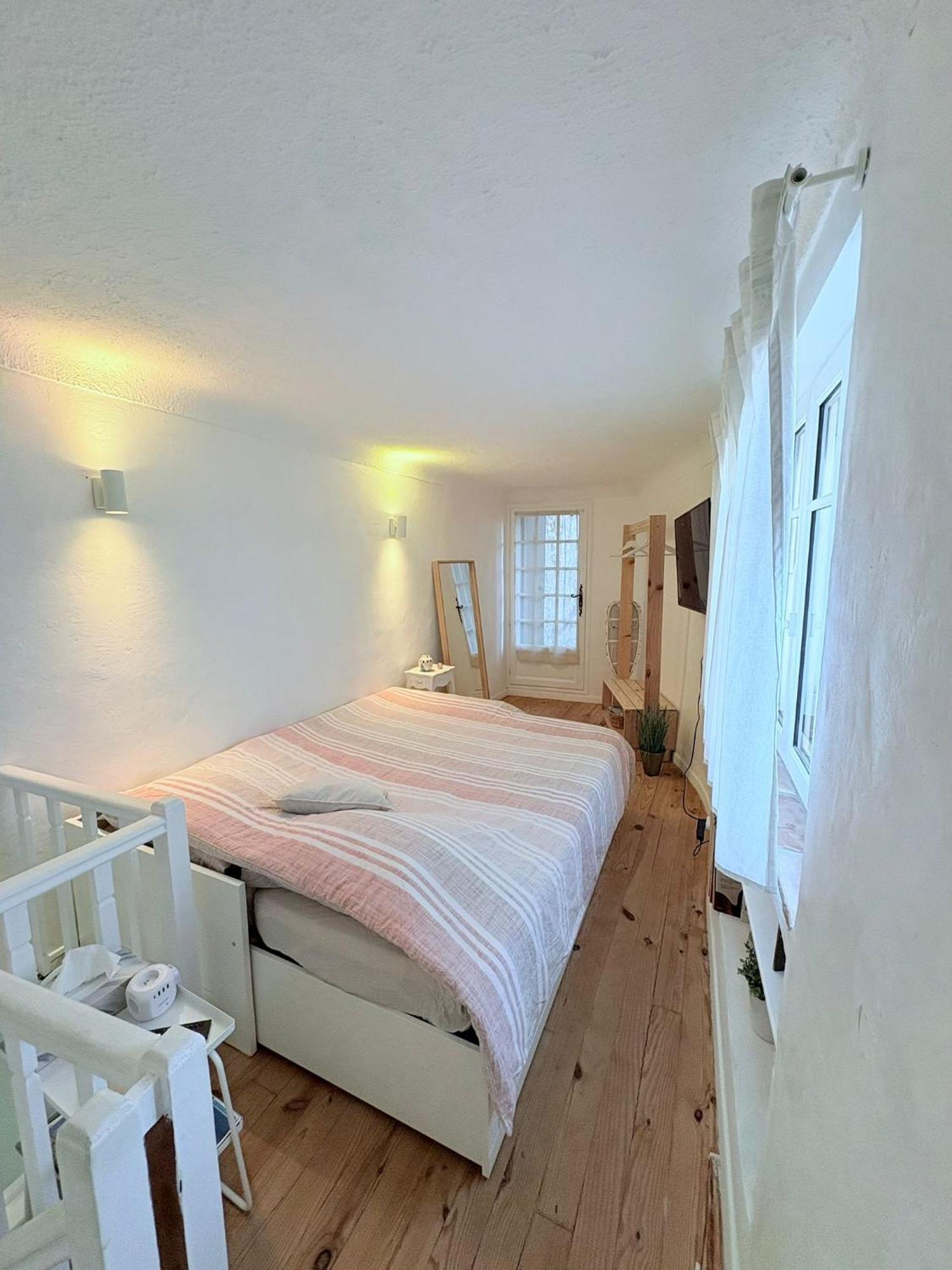 Duplex Au Pied Du Chateau Cagnes-sur-Mer Bagian luar foto